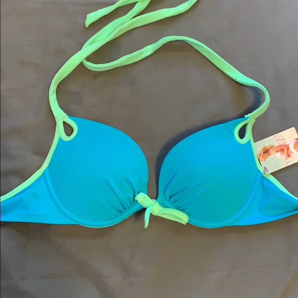 Swim suit top